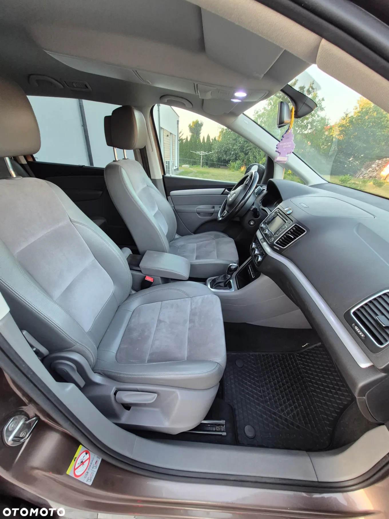 Volkswagen Sharan 2.0 TDI Highline DSG - 14