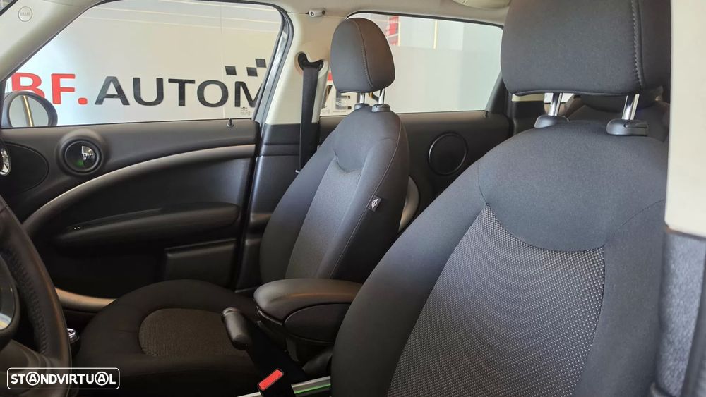 MINI Countryman One D - 42