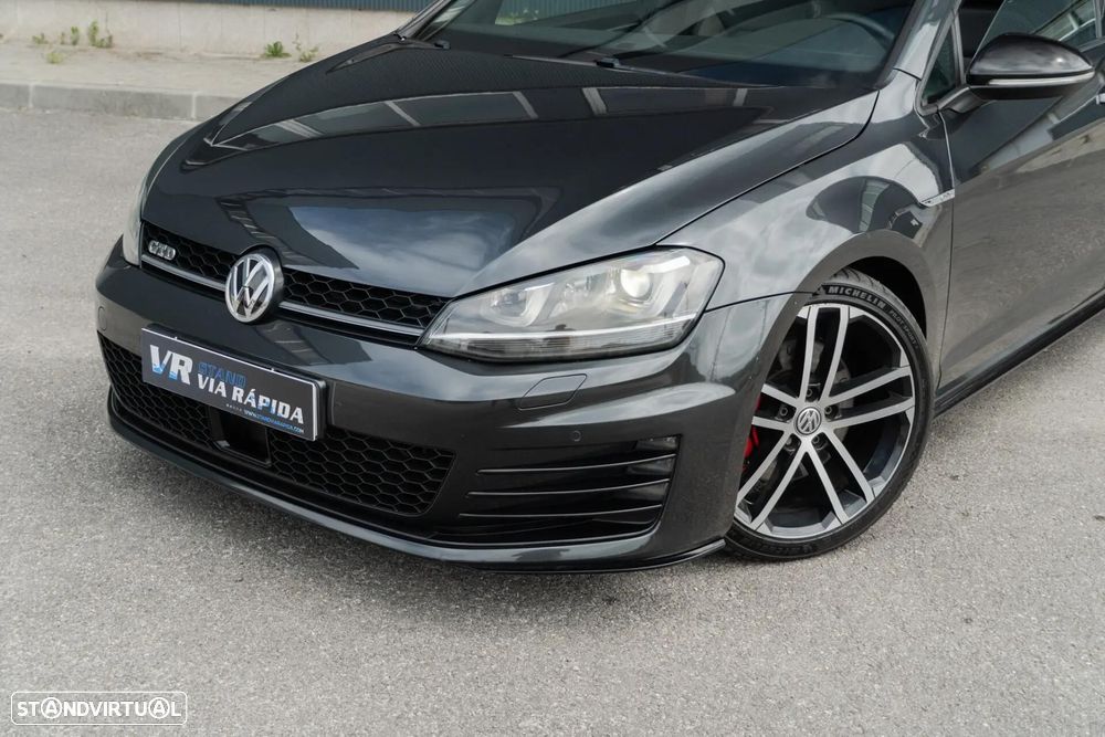 VW Golf 2.0 TDI GTD DSG - 31