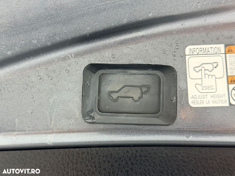 Toyota RAV4 2.5 Hybrid VVT-iE 4x2 Dynamic - 22