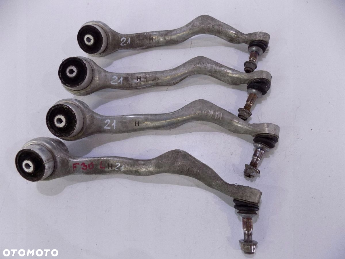 BMW 1 F20/21 BMW 3 F30/31 Wahacz Przedni L - 00021 - 8