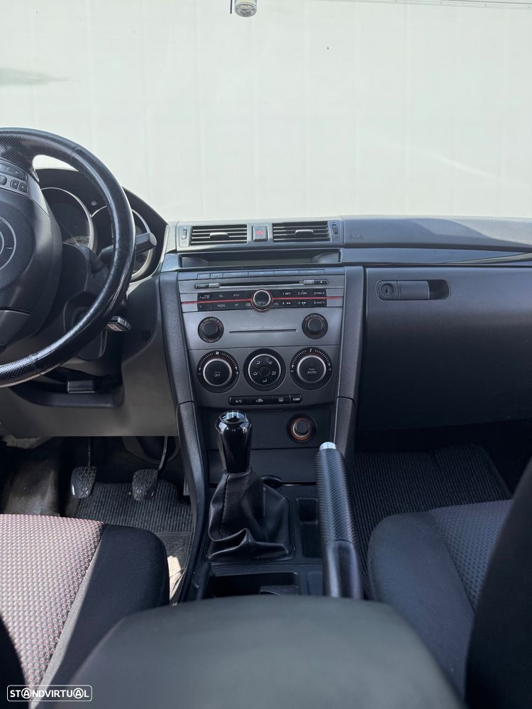 Mazda 3 Hatchback MZR 1.6 CD Comfort - 8