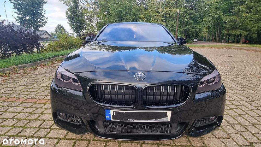 BMW Seria 5 525d - 5
