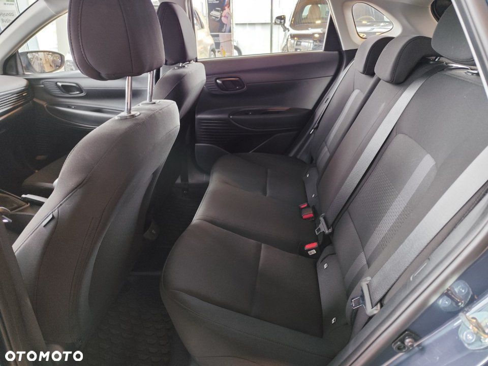 Hyundai i20 - 12