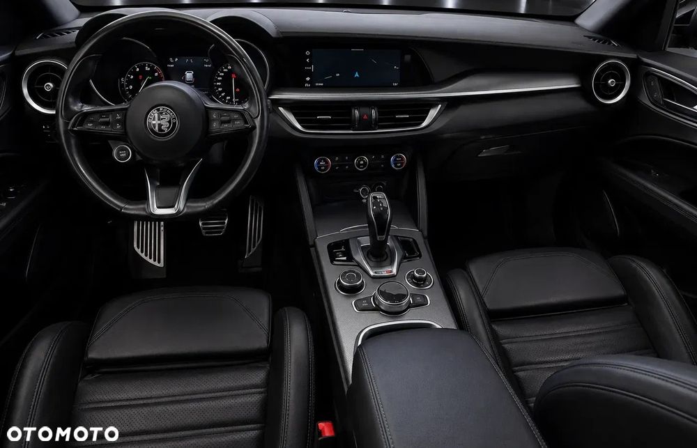 Alfa Romeo Stelvio 2.0 Turbo Veloce Q4 - 6