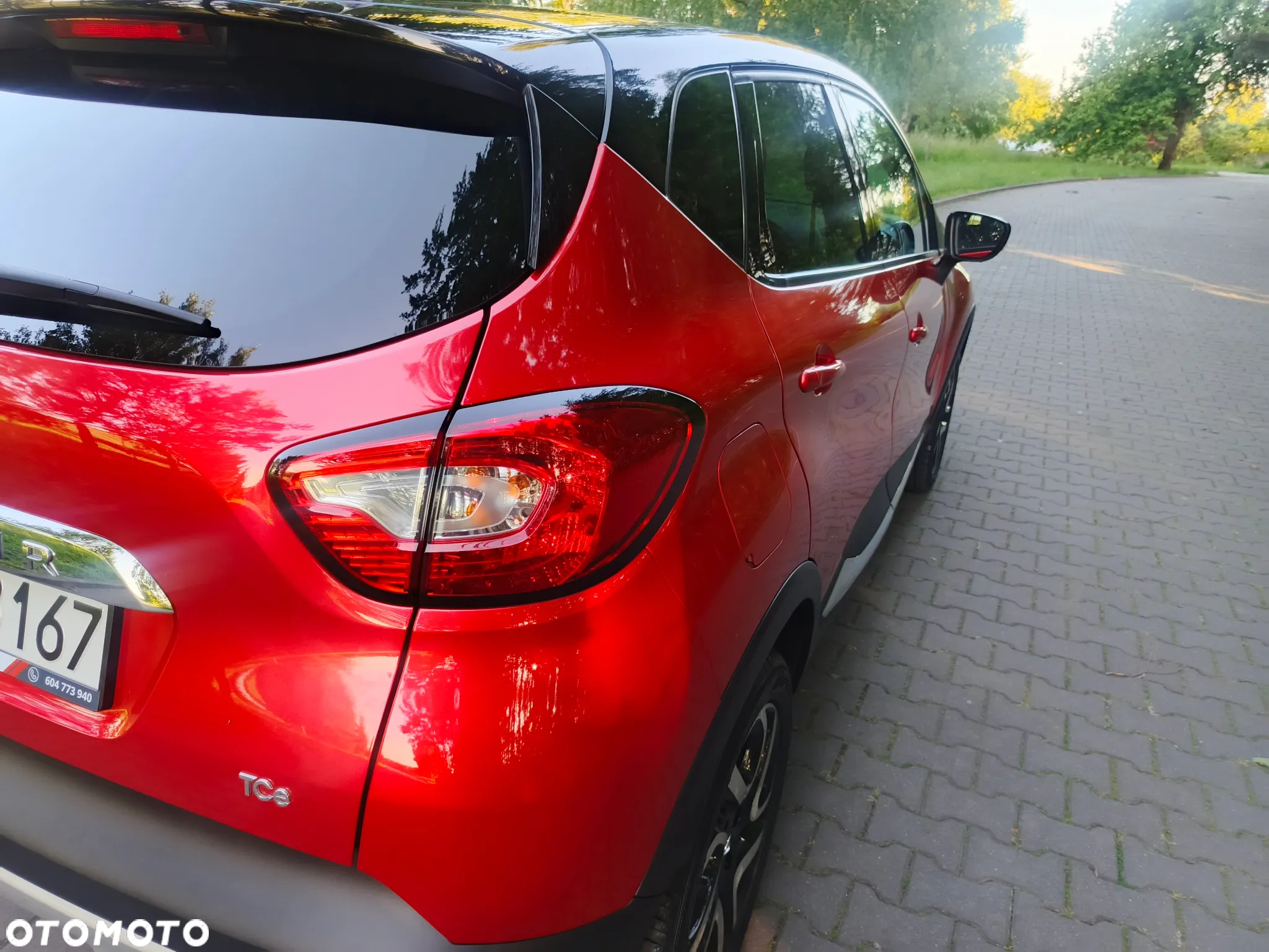 Renault Captur 0.9 Energy TCe Helly Hansen - 11