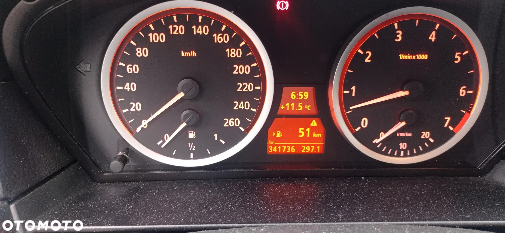 BMW Seria 5 520i - 8