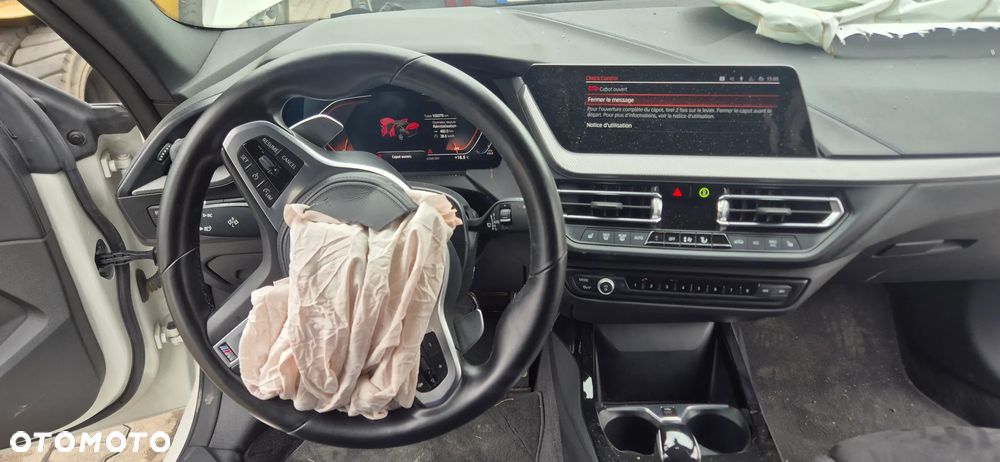 BMW Seria 2 218d Luxury Line sport - 24