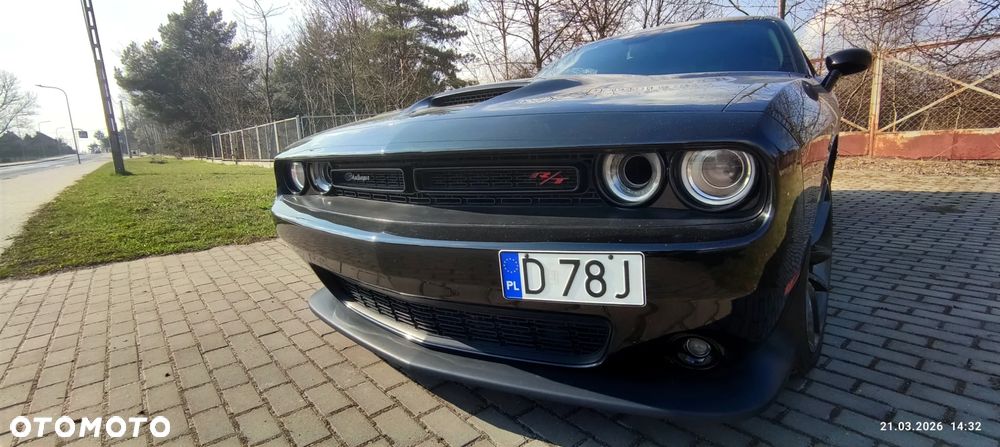 Dodge Challenger 6.4 Scat Pack - 5