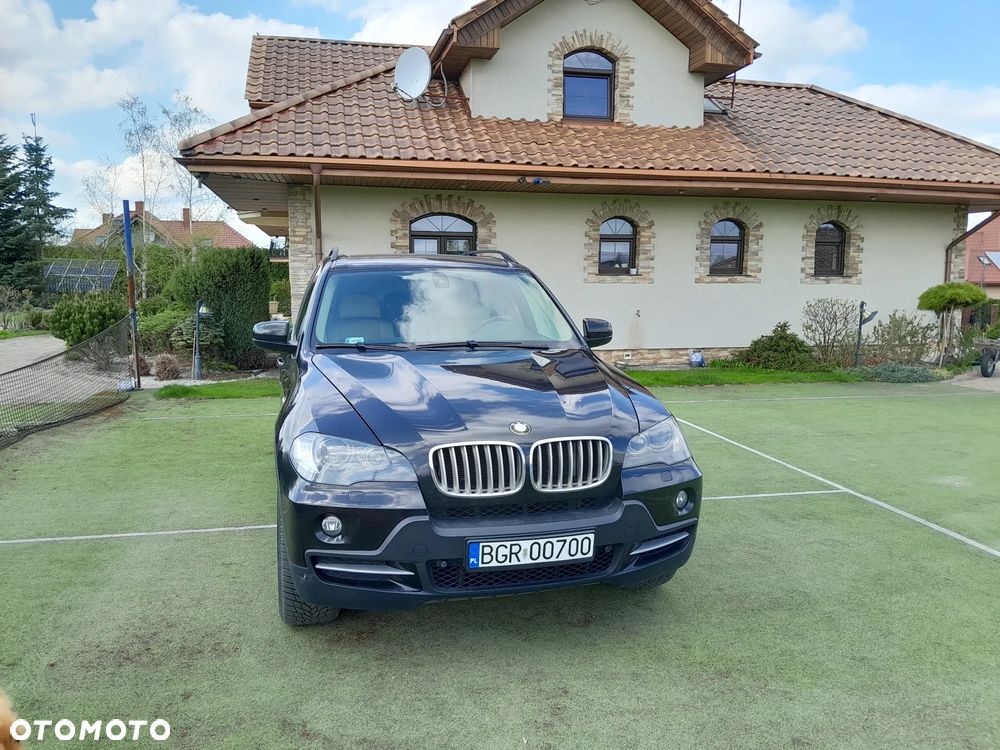 BMW X5 4.8i xDrive - 6