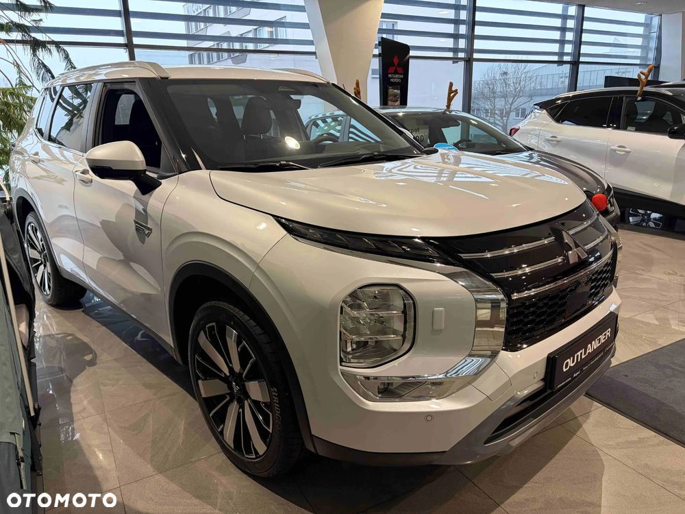 Mitsubishi Outlander Intense - 2