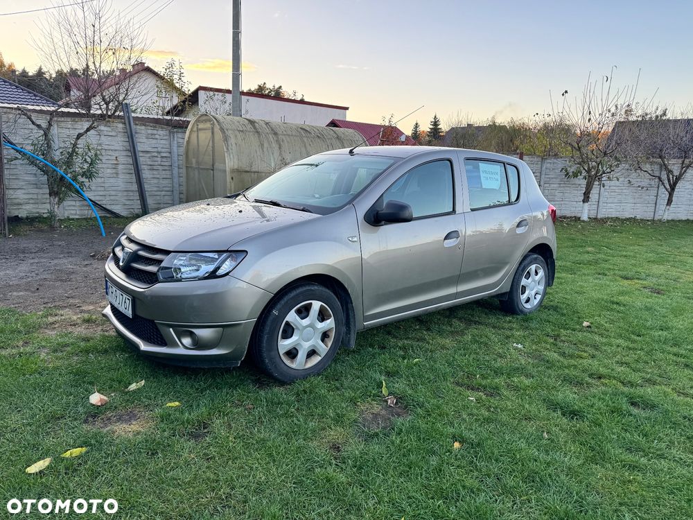 Dacia Sandero - 1