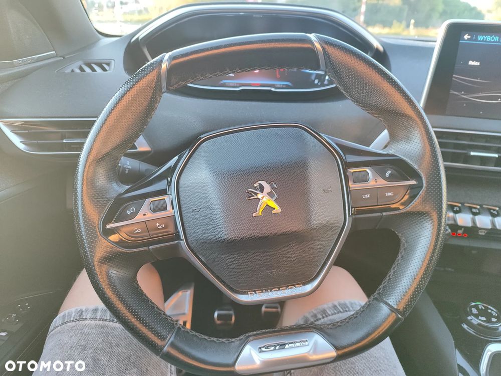 Peugeot 5008 - 16