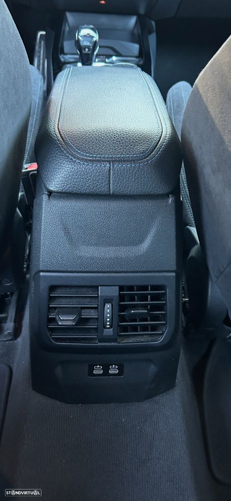 BMW 116 d Pack Desportivo M Auto - 33