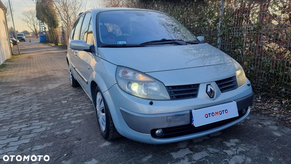 Renault Scenic - 13