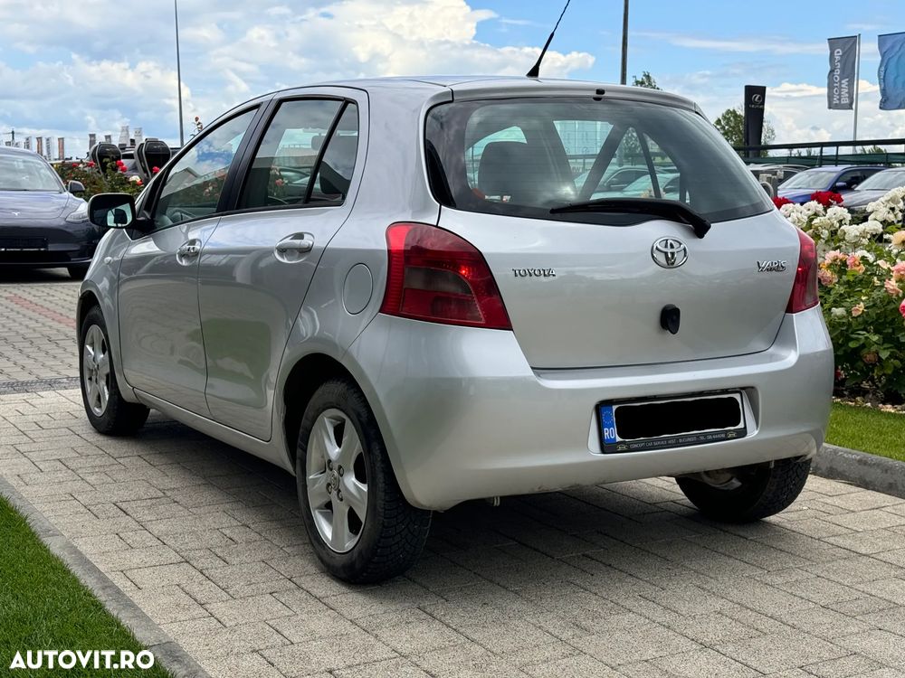 Toyota Yaris 1.4 D-4D Luna - 5