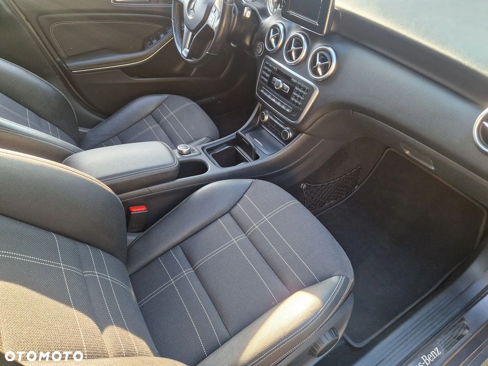 Mercedes-Benz Klasa A 200 (BlueEFFICIENCY) 7G-DCT Urban - 13