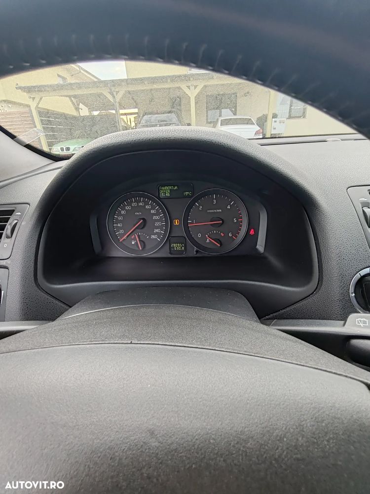 Volvo C30 1.6D Base - 8