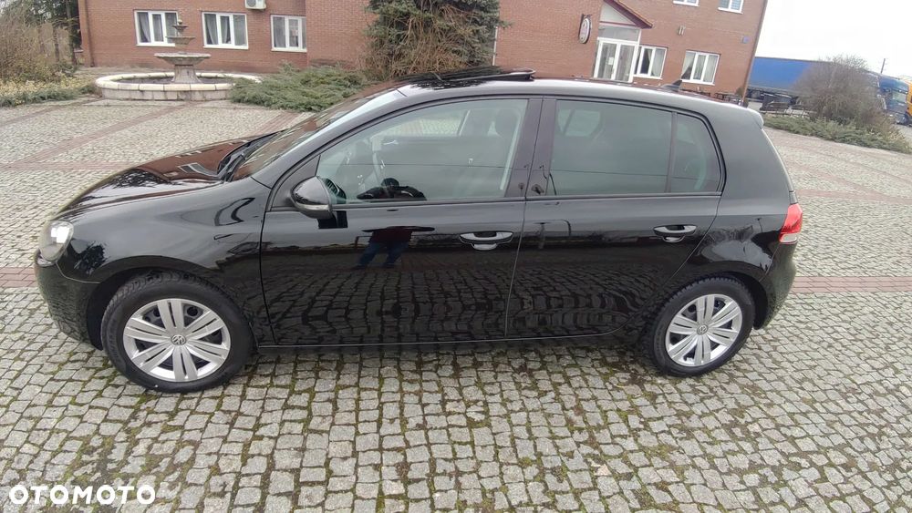 Volkswagen Golf 1.6 TDI BlueMotion Technology Comfortline - 4