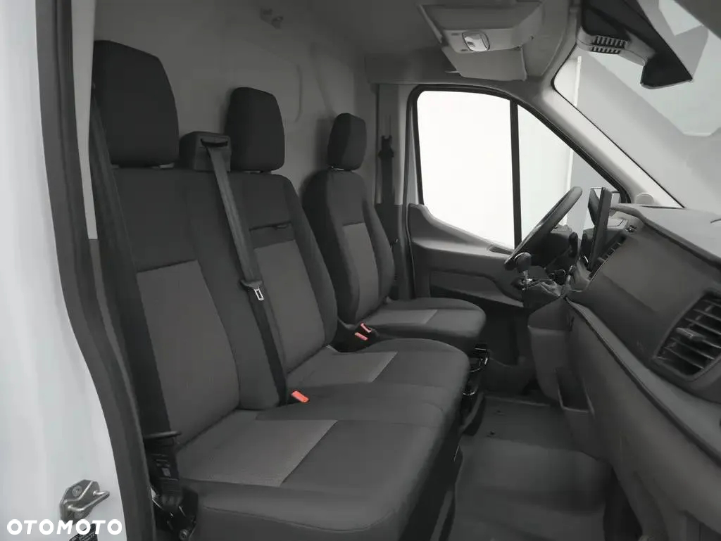 Ford Transit L3H2 130KM Trend - 23