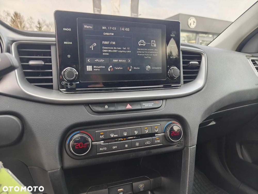 Kia XCeed 1.5 T-GDI M - 19