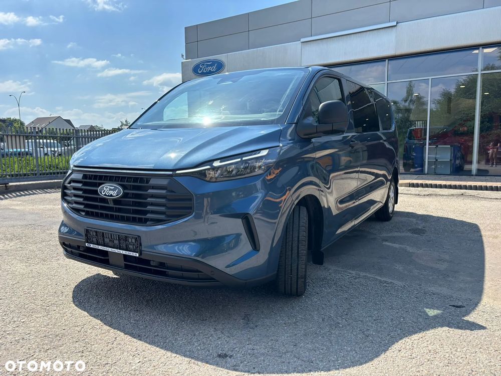 Ford Transit Custom Brygadowy Trend L2 320 2.0 136 KM  AT 8 AWD - 1