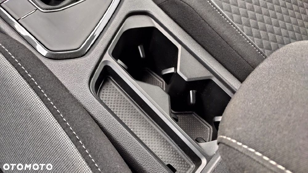 Volkswagen Tiguan - 31