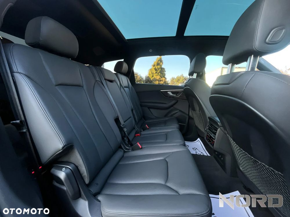 Audi Q7 - 16