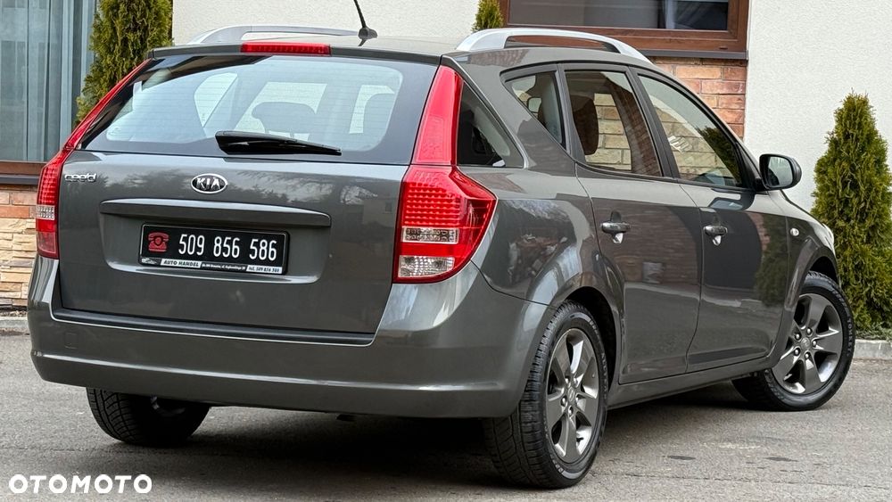 Kia Ceed 1.4 Comfort - 21