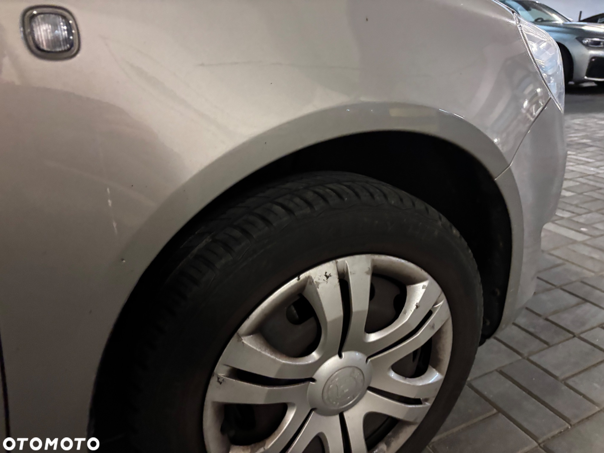 Skoda Roomster 1.4 16V Ambition - 18
