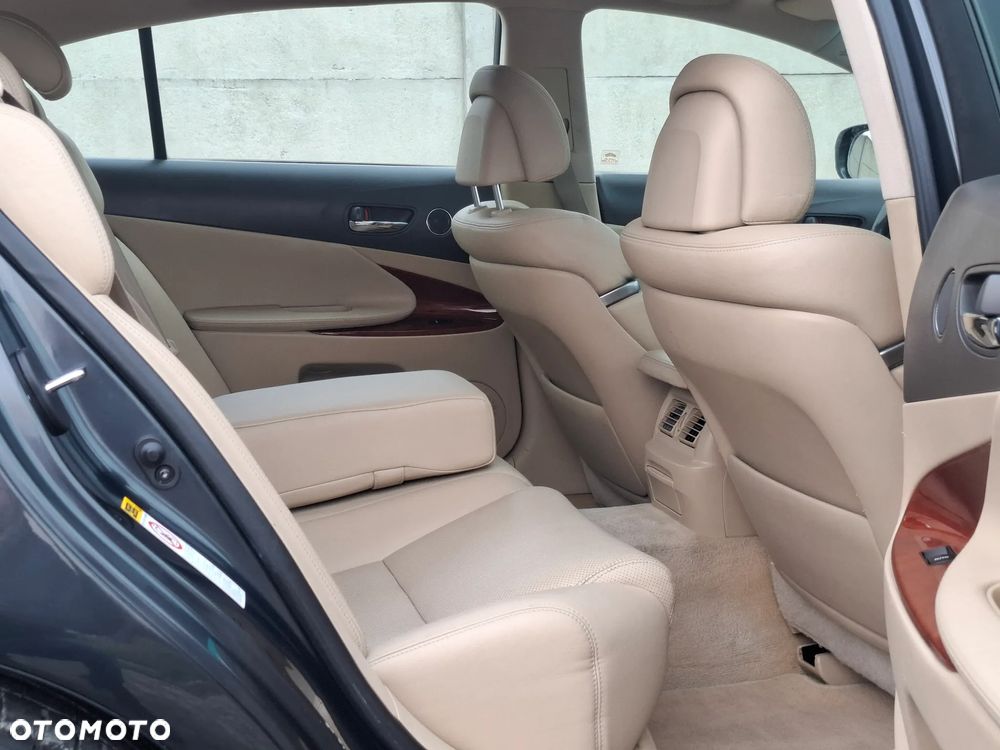 Lexus GS 450h Prestige + - 18