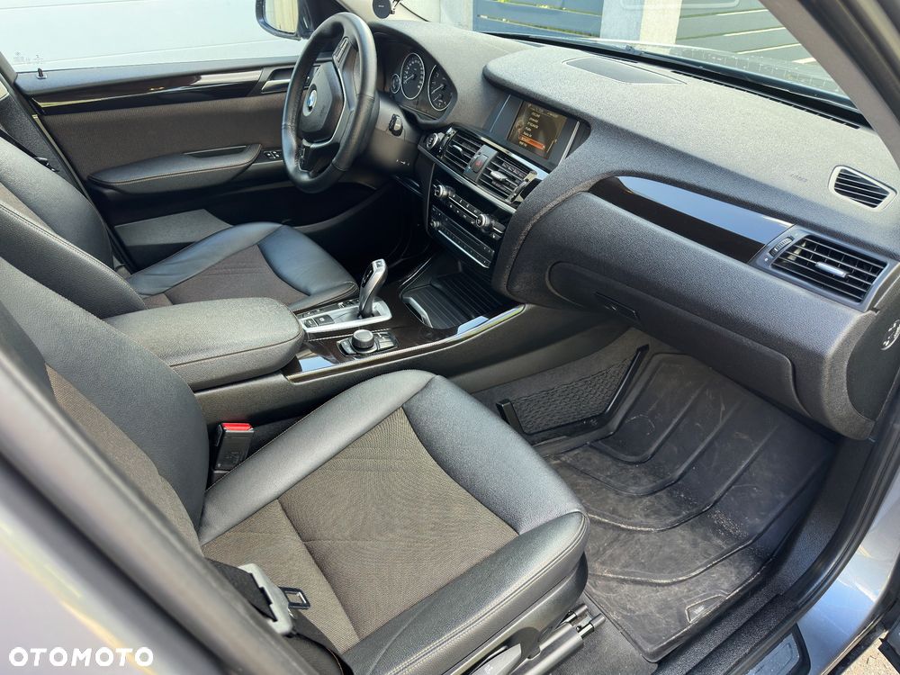 BMW X3 xDrive28i xLine - 15