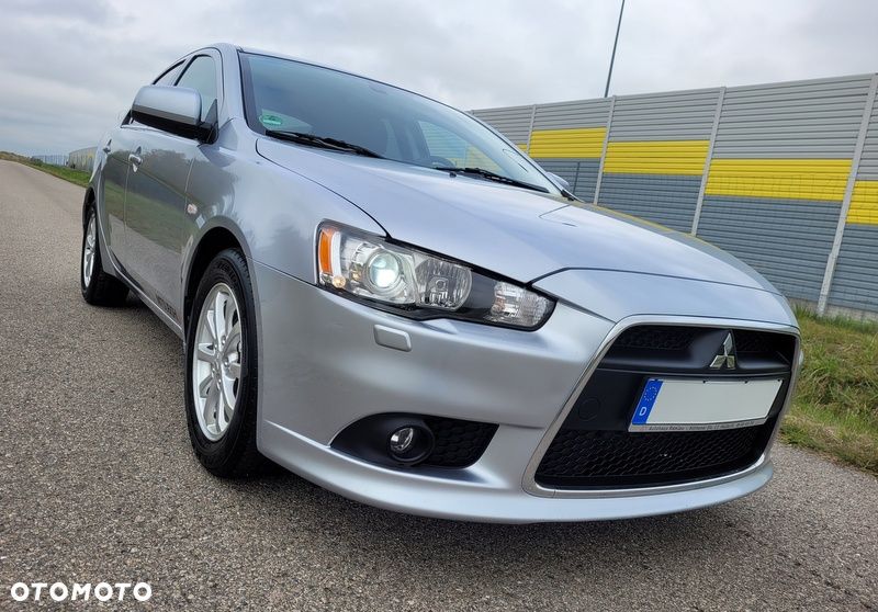 Mitsubishi Lancer - 20