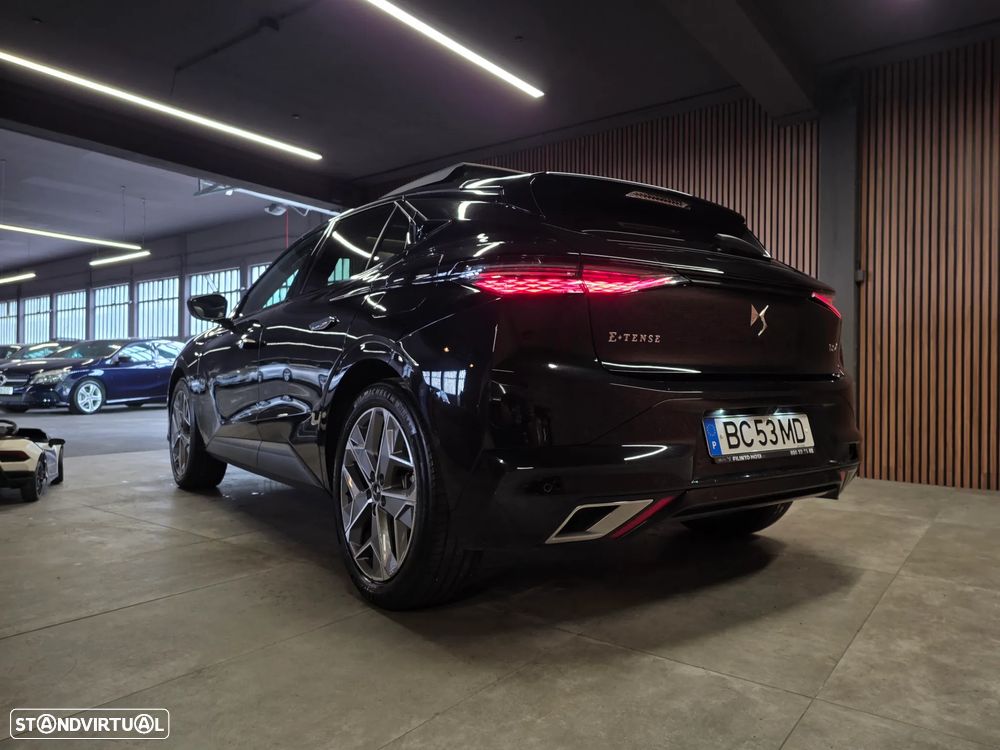 DS DS4 Esprit De Voyage EAT8 - 10