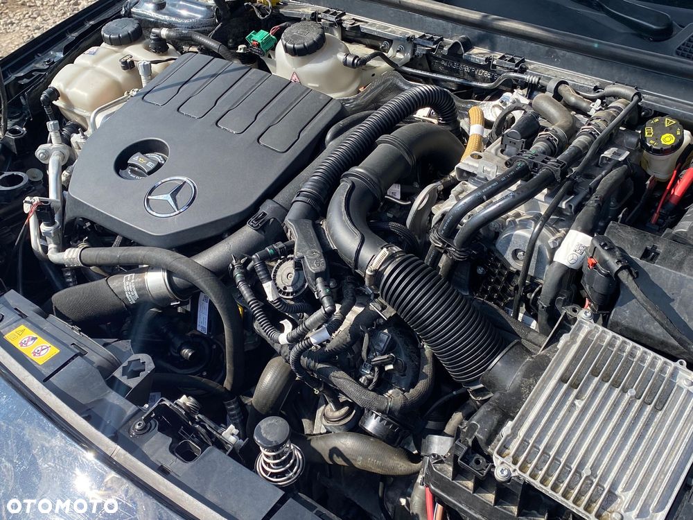 Mercedes-Benz Klasa A ver-250-e-phev-amg-line-8g--dct - 7