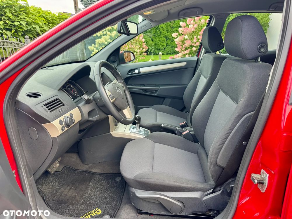 Opel Astra 1.4 Cosmo Easytronic - 29