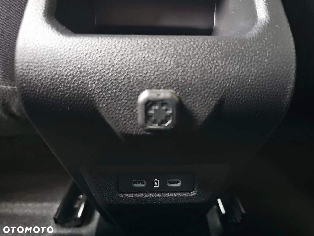Dacia Duster 1.6 Full Hybrid 140 Journey MMT - 15