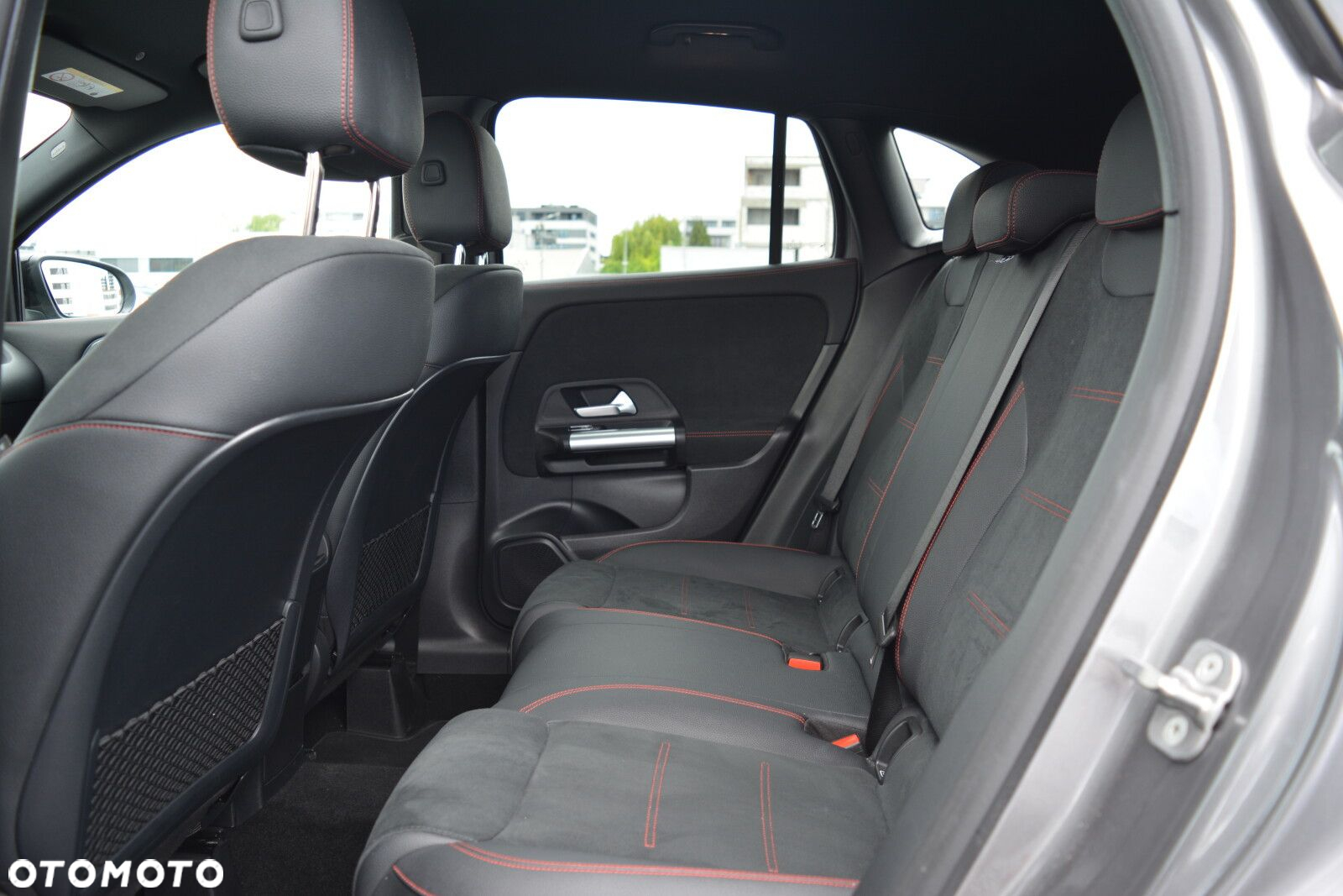 Mercedes-Benz GLA 200 AMG Line - 26