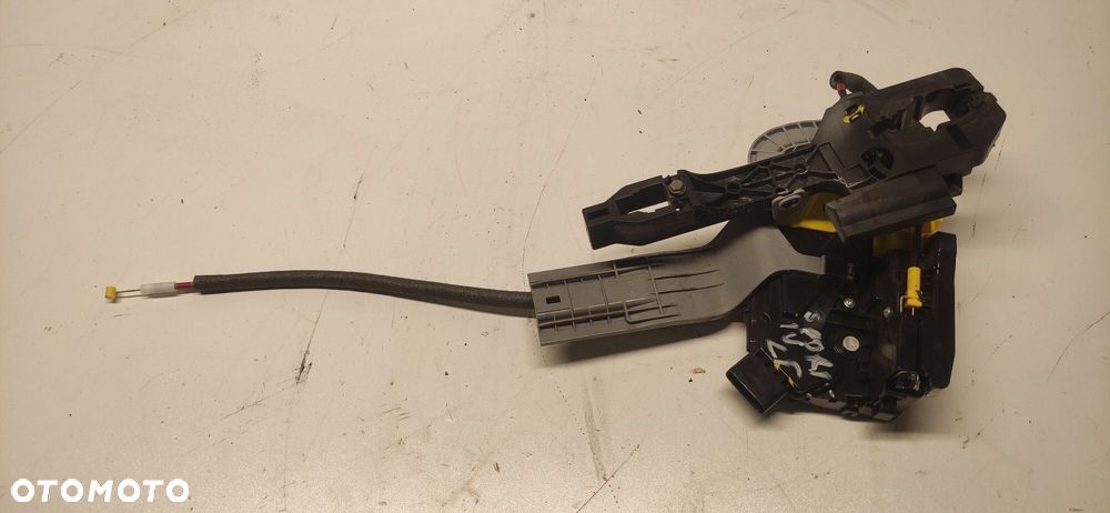 ZAMEK DRZWI LEWY TYLNY KIA SPORTAGE IV 6 PIN 15-21 81410-F1310 - 1