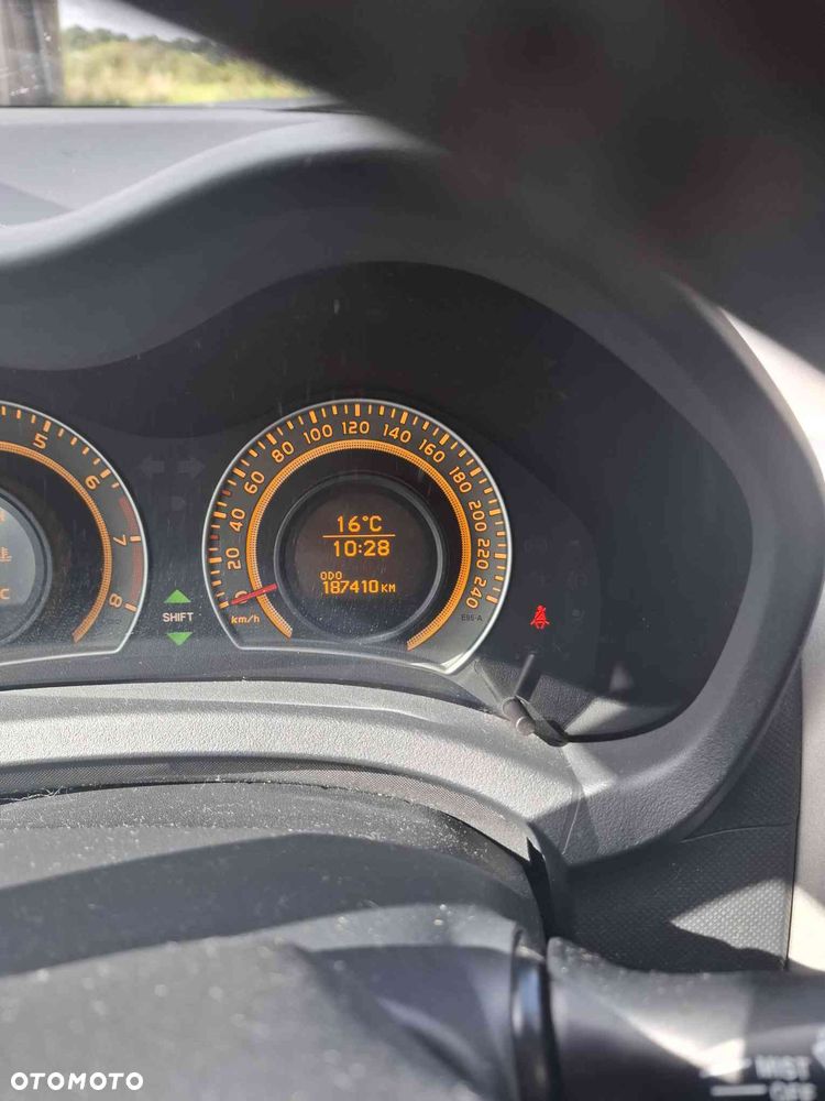 Toyota Auris 1.6 VVT-i Terra - 11