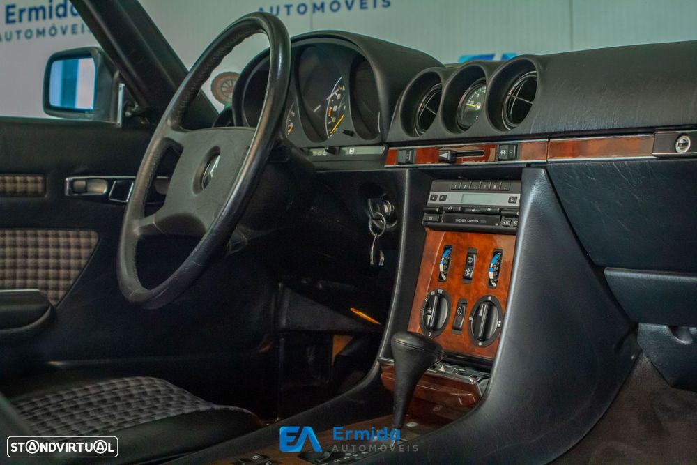 Mercedes-Benz SL 300 - 36