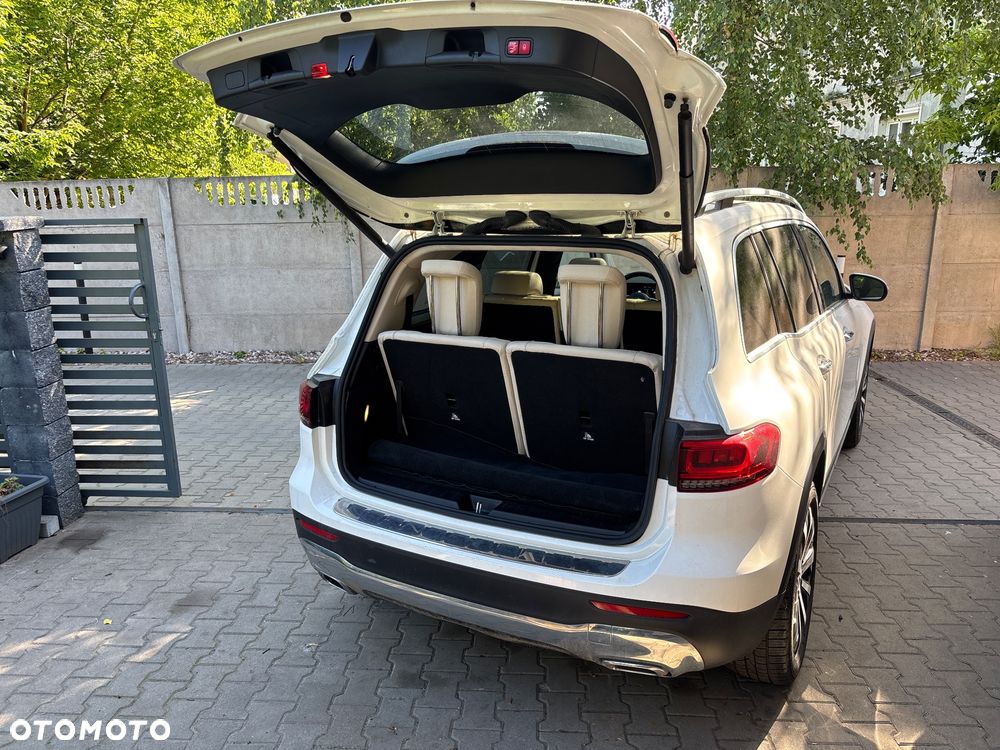 Mercedes-Benz GLB 250 4Matic 8G-DCT Special Edition - 14