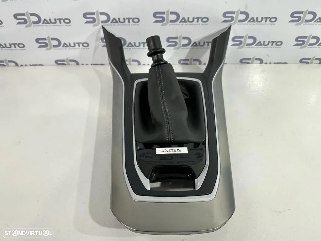 Moldura Consola + Fole Velocidades - Peugeot 308 II - 1