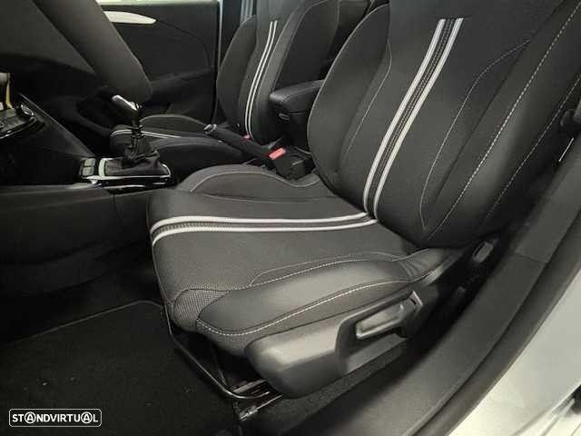 Opel Corsa 1.2 T GS - 12