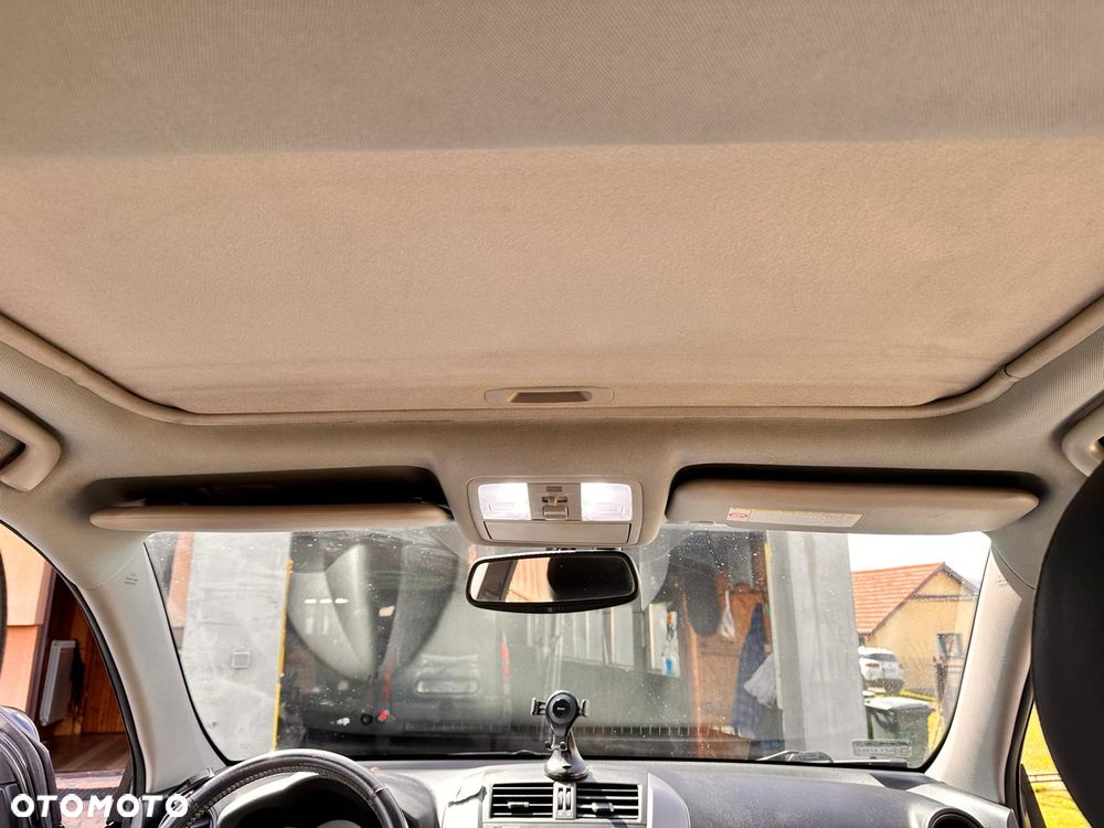 Toyota RAV4 2.2 D-4D X - 6