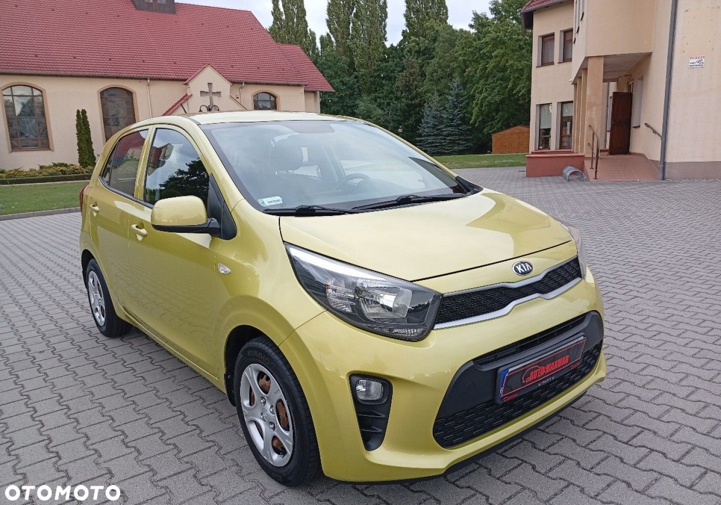 Kia Picanto - 1