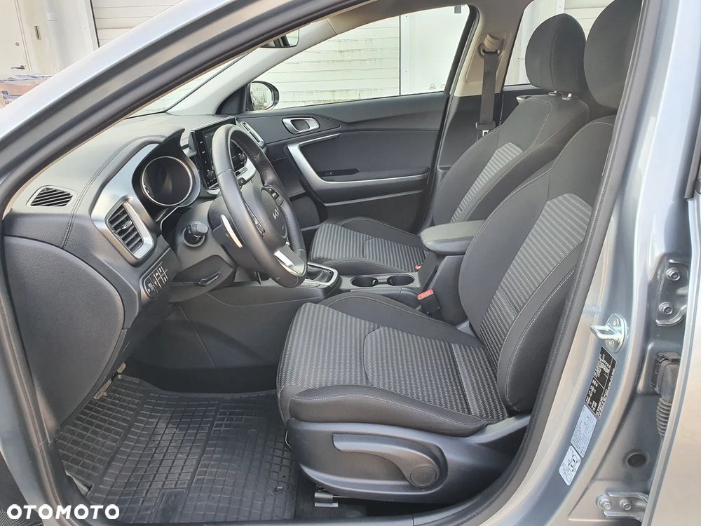 Kia XCeed 1.5 T-GDI M DCT - 27