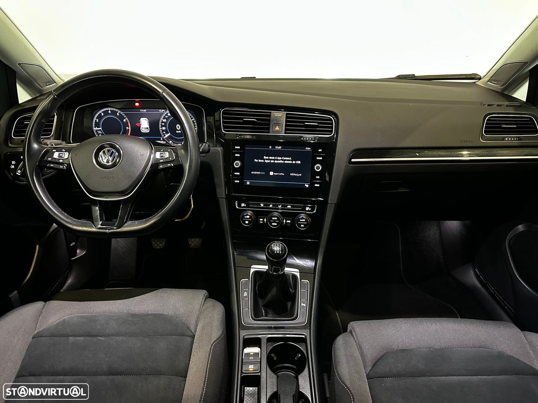 VW Golf 1.0 TSI Trendline Pack - 17