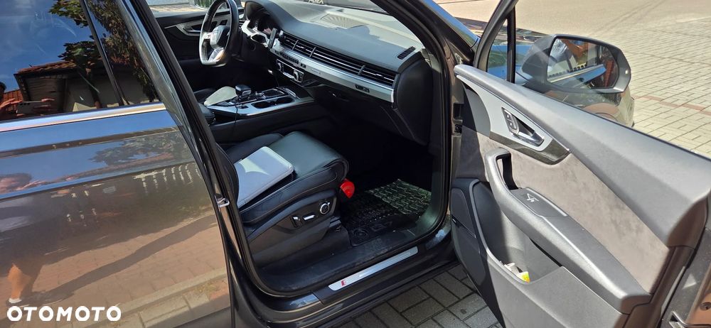 Audi Q7 3.0 TDI Quattro Tiptr - 14