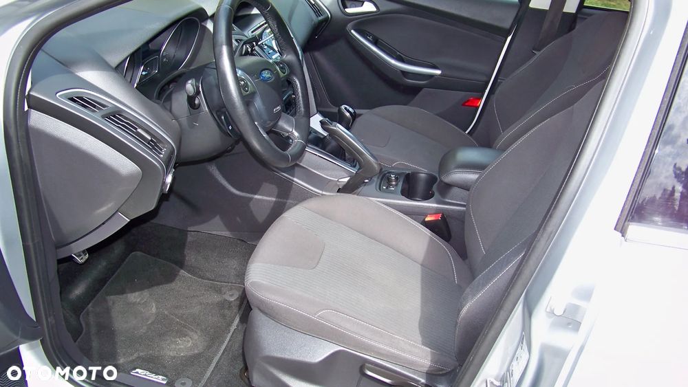 Ford Focus 1.6 TI-VCT Titanium - 10